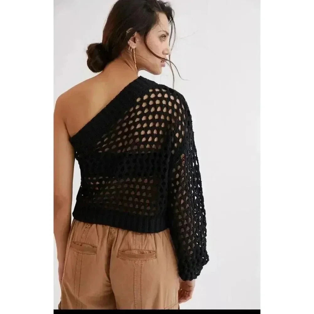 Anthropologie Maeve One-Shoulder Crochet Sweater Open Stitch Black One Size - Picture 3 of 13
